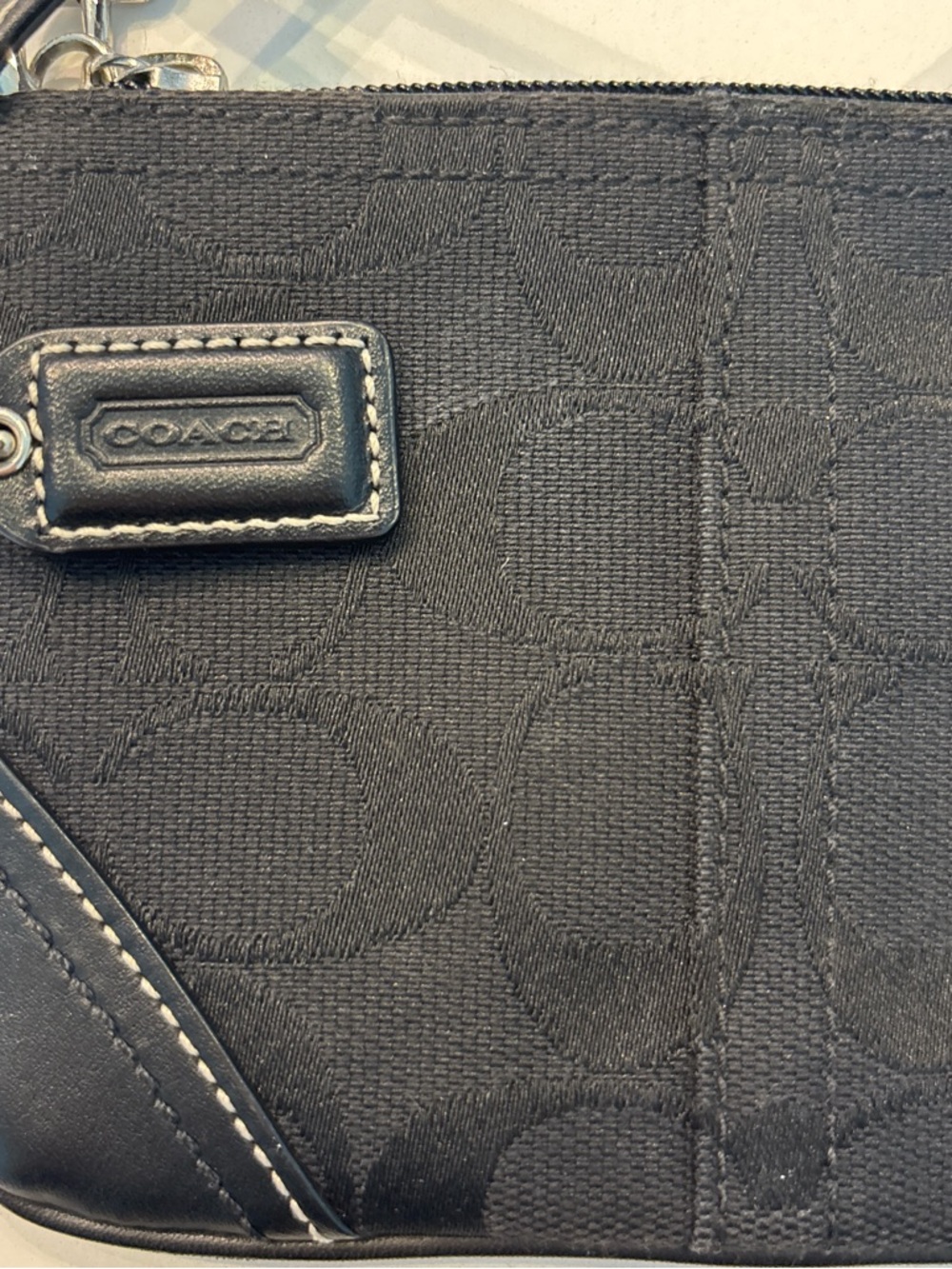 Coach Black Signature Wristlet with Leather Trim NWOT - Picture 4 of 5